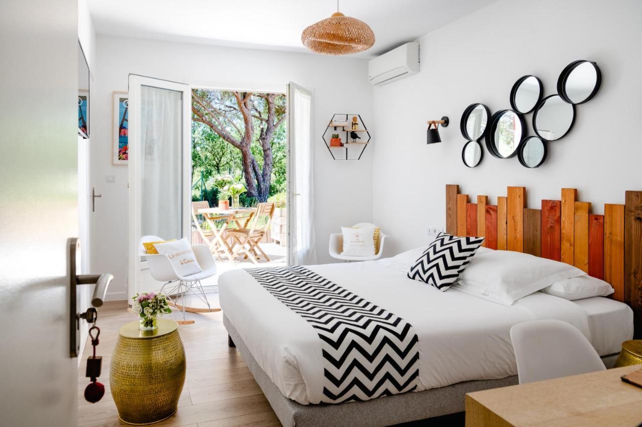Double Room Terrace Garden View