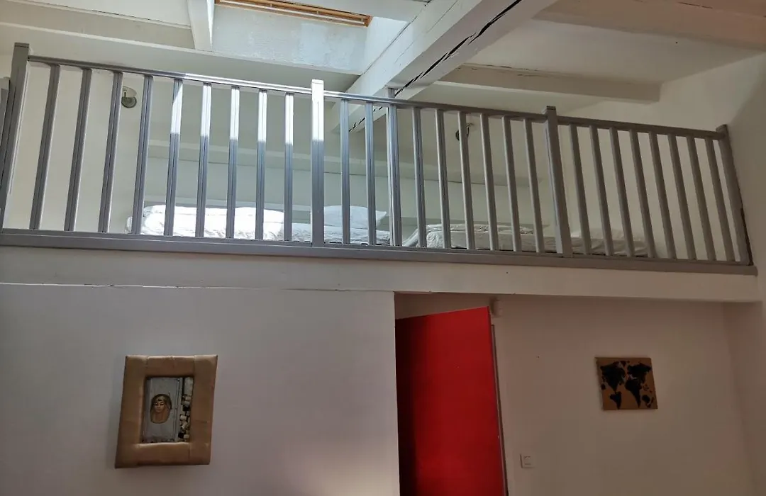 Cassis Hostel-1