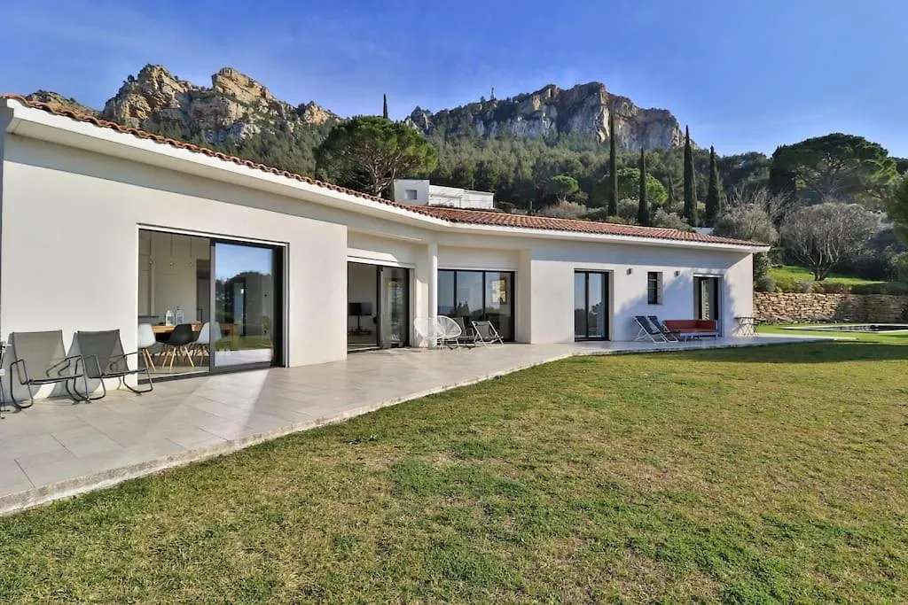 Villa Mita-1